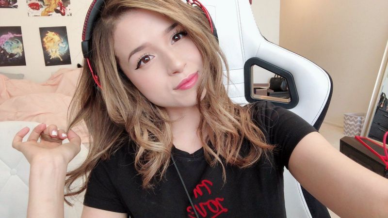Pokimane seems to have found herself caught in the middle of the Cancel Culture storm (Image Credits: Twitter.com)