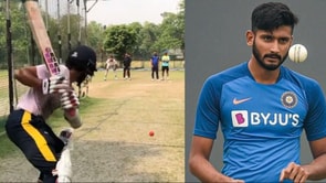Khaleel Ahmed requests Saha to practice with white ball after SRH keeper uses red ball for IPL net session