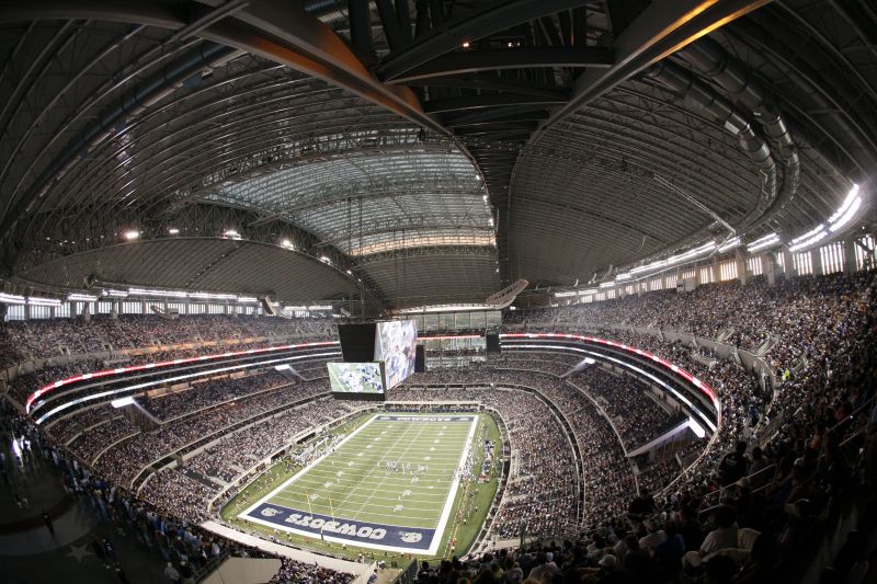 Tennessee Titans v Dallas Cowboys
