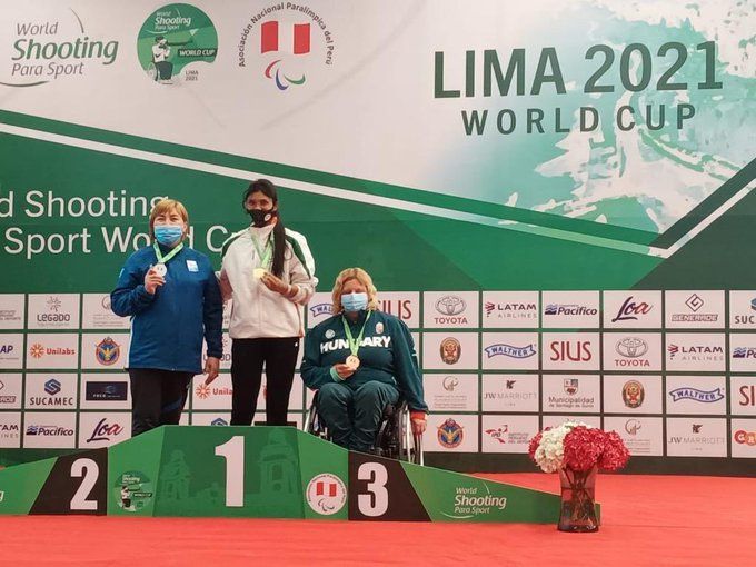 Rubina Francis winning gold
