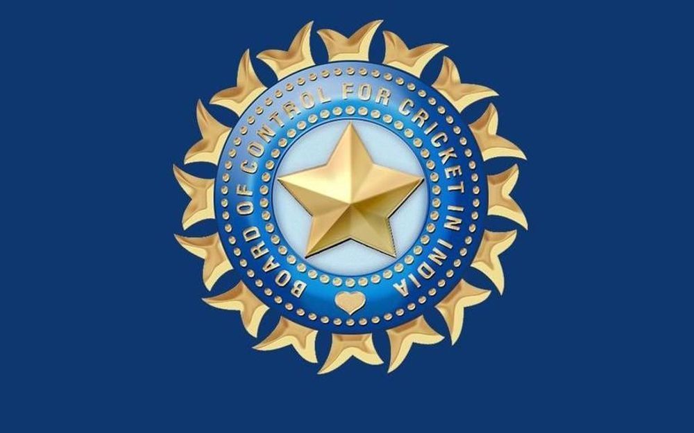 बीसीसीआई ने एक ट्वीट कर टीम की जानकारी दी