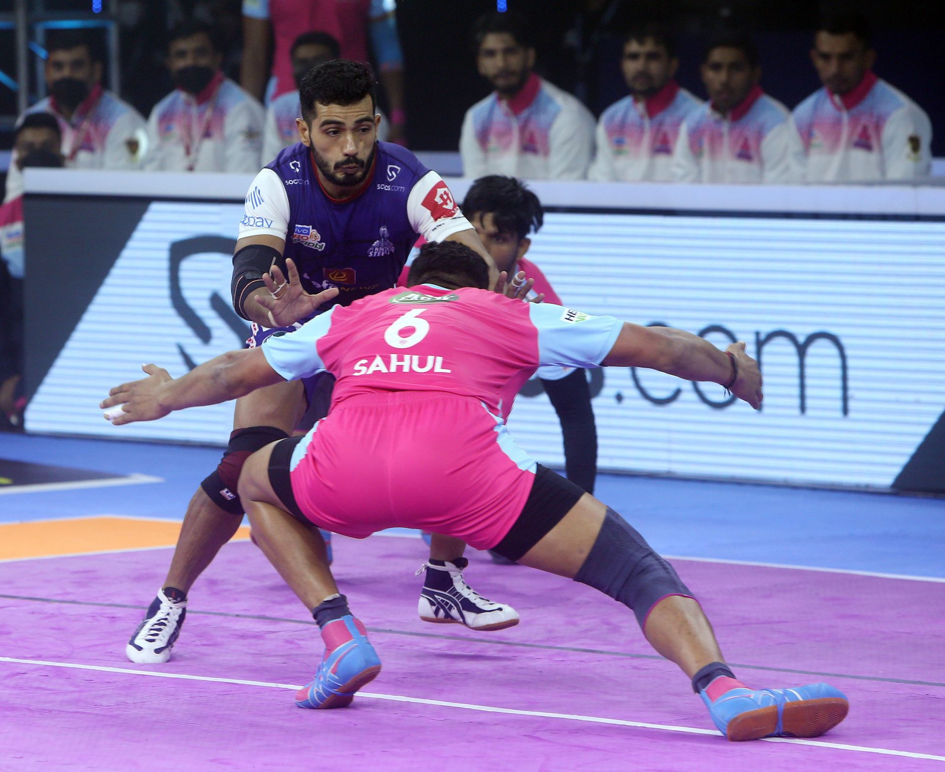 PKL 8 में जयपुर पिंक पैंथर्स और हरियाणा स्टीलर्स के बीच हुआ जबरदस्त मुकाबला (Photo: Pro Kabaddi League)