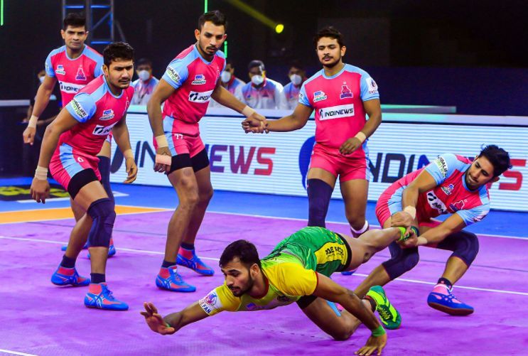 जयपुर पिंक पैंथर्स की PKL 8 में जबरदस्त छलांग