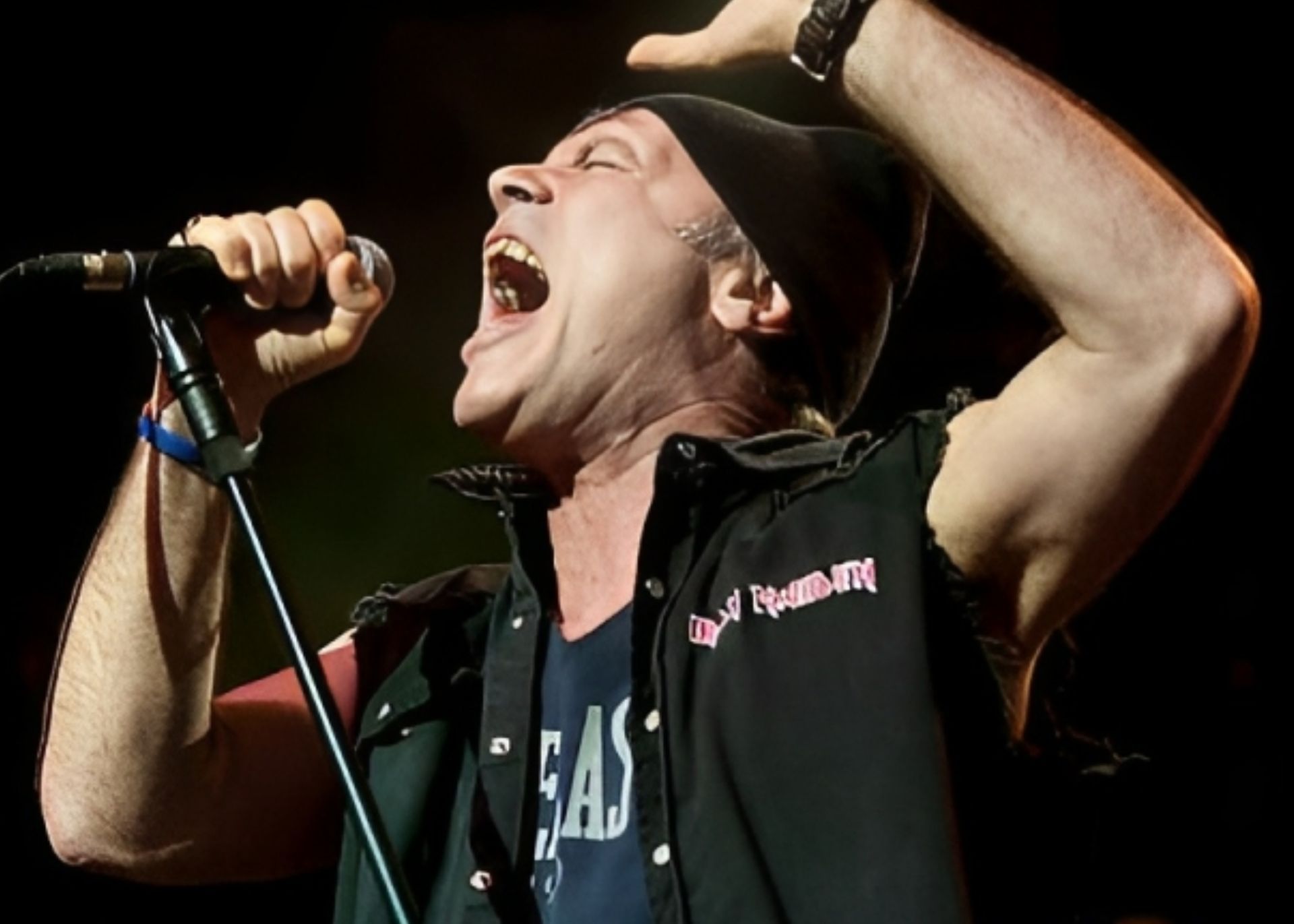 Bruce Dickinson