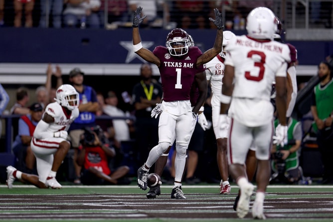 Top 5 players with highest NIL valuation on the Texas A&M Aggies ft. Evan Stewart and more