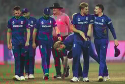 IPL 2024 के शुरू होने से पहले LSG को लगा तगड़ा झटका, स्टार ऑलराउंडर नहीं खेलेगा टूर्नामेंट के शुरुआती मुकाबले