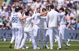 [Watch] Kavem Hodge bowled without offering a shot in the ENG vs WI 3rd Test