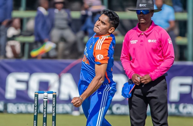 [Watch] Tushar Deshpande dismisses Sikandar Raza to get his maiden international wicket during IND vs ZIM 4th T20I