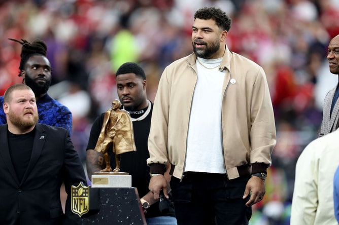 Steelers DT Cam Heyward and NFL analyst debate impact of sack vs. pressure