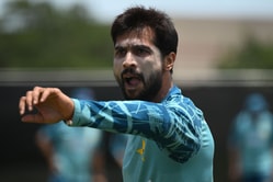 [Watch] Mohammad Amir slammed for a six off the final ball by Dwaine Pretorius in ABF vs GAW CPL 2024 clash