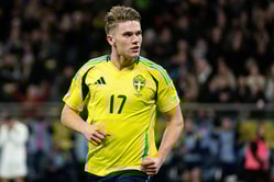 "That would be crazy" - Former Arsenal star wants in-form striker Viktor Gyokeres to join the Gunners