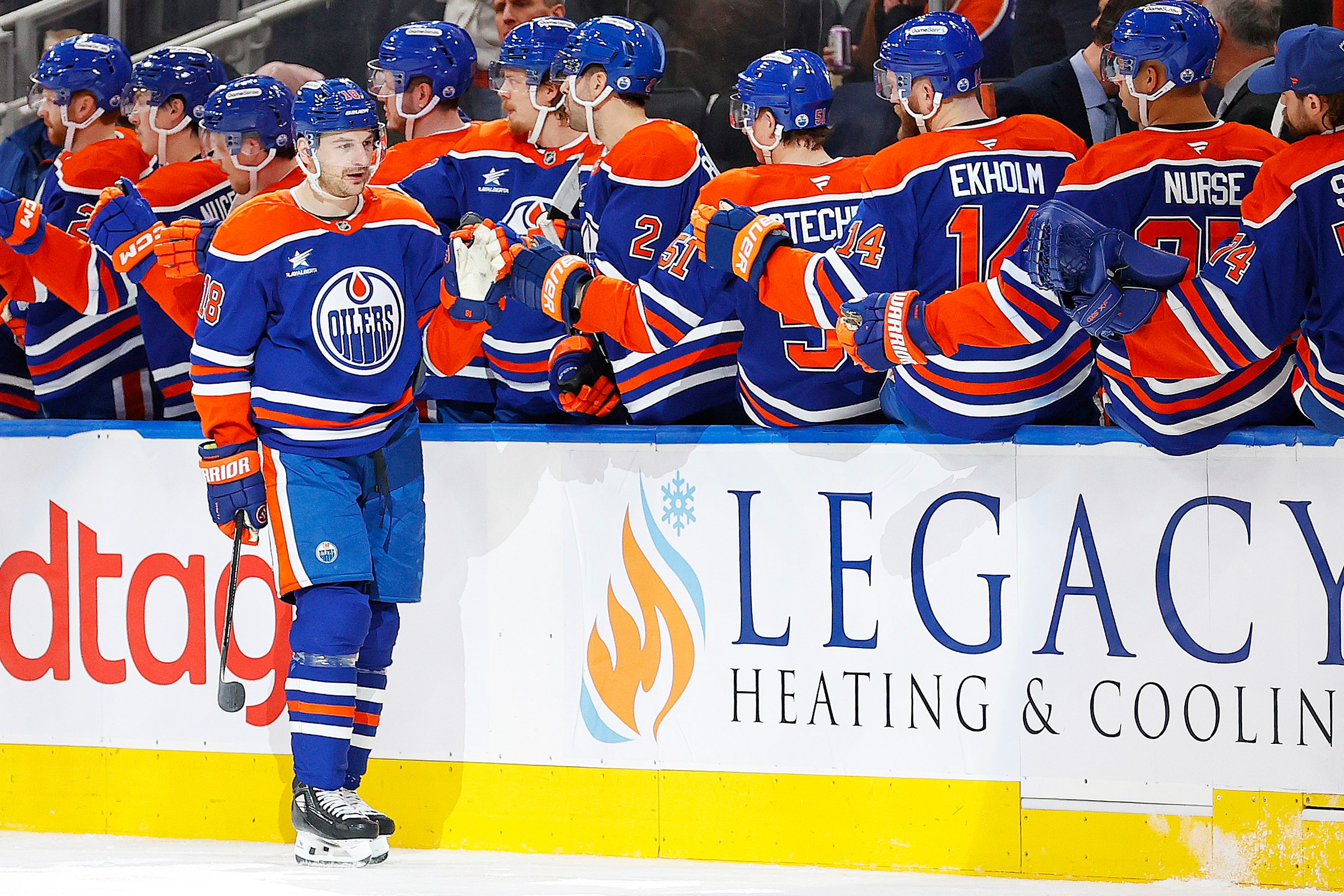 NHL: Vancouver Canucks at Edmonton Oilers - Source: Imagn