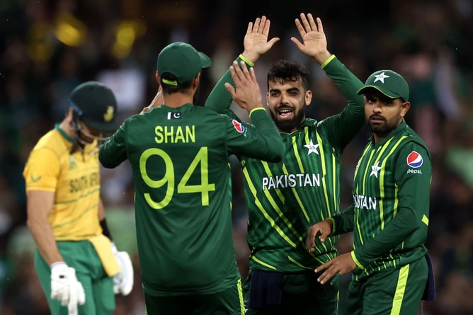 'किस आधार पर उनका सेलेक्शन हुआ है?...',शाहिद अफरीदी ने पाकिस्तान की T20I टीम पर उठाए सवाल, खास खिलाड़ी पर साधा निशाना