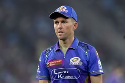IPL 2025: Predicting 3 players who could pick up the most wickets in today’s LSG vs MI match ft. Trent Boult