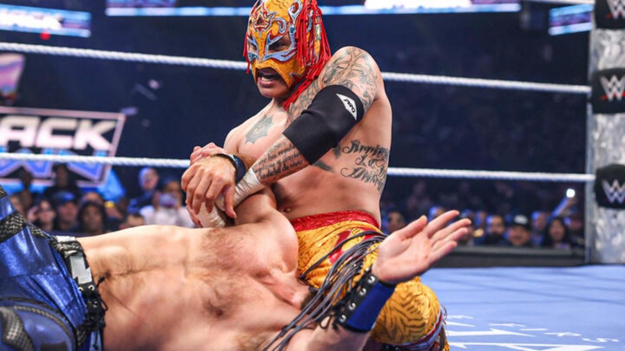 WWE SmackDown, Rey Fenix, Nathan Frazer,